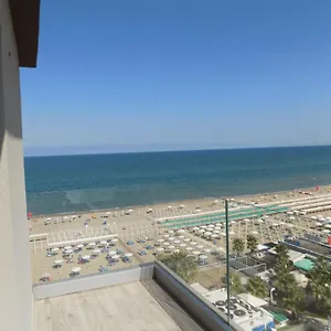 https://hotel-diplomatic.emilia-romagnahotels.net